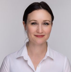 Courtney Griffin Headshot 2 297X300